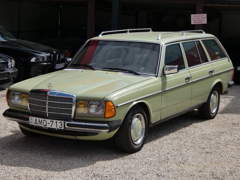 1979 Mercedes-Benz 280 TE - Image 1