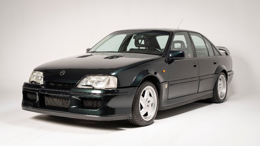 1993 Lotus Omega - Image 1