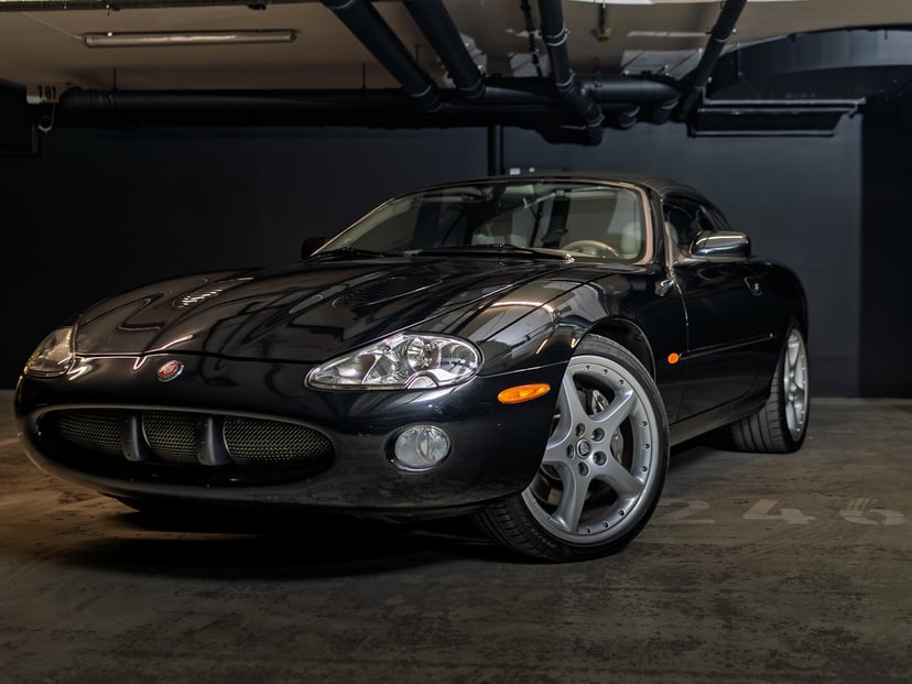 2001 Jaguar XKR - Image 1