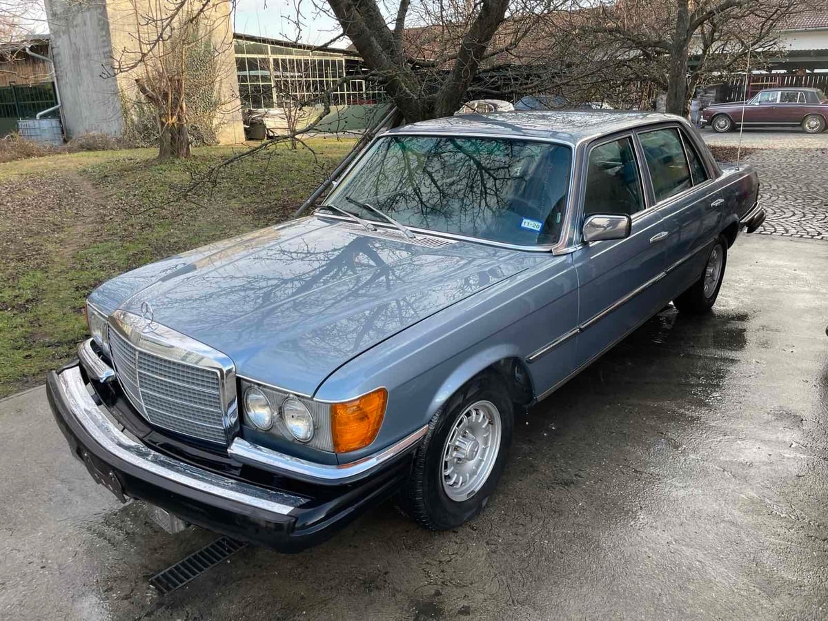 1977 Mercedes-Benz 450 SEL 6.9 - Image 1